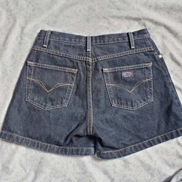 Y2K Dark Wash Denim Shorts - Picture 7 of 7